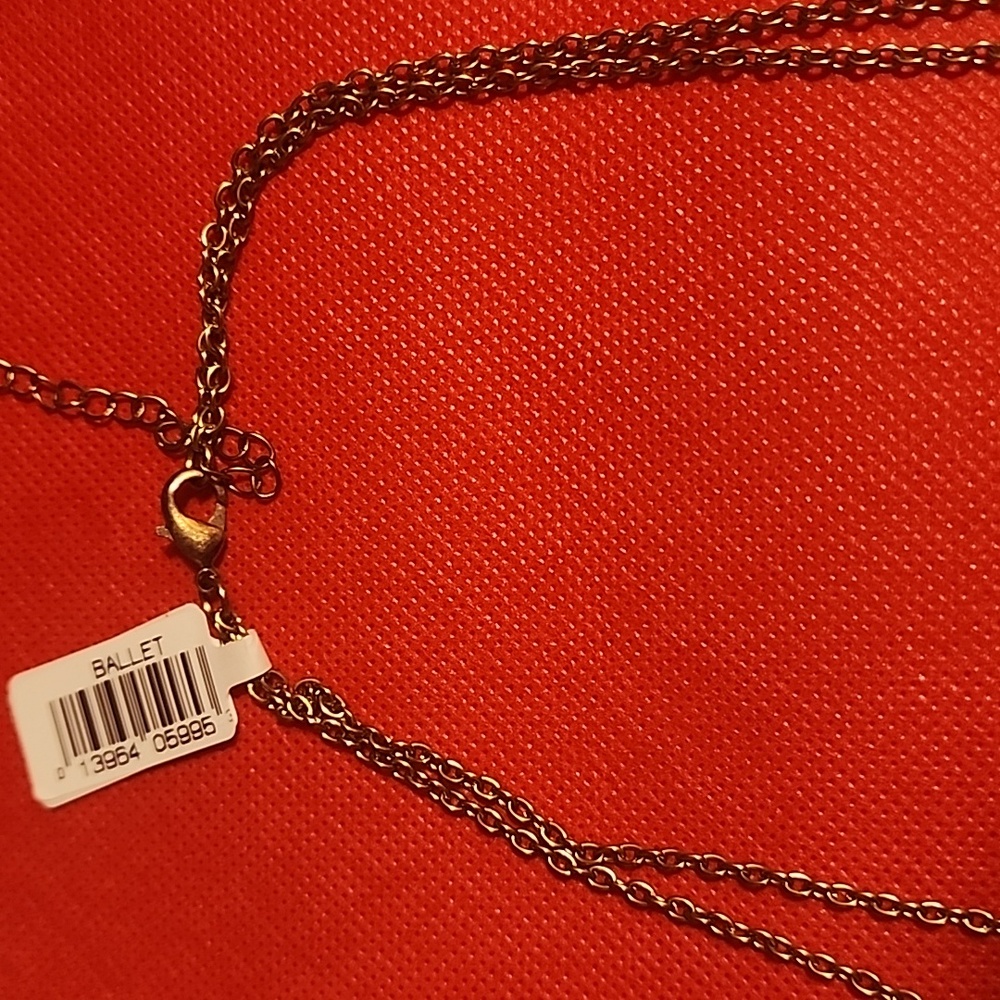 Intricate Gold Filigree Necklace, Free Earrings With Purchase - Picture 2 of 7